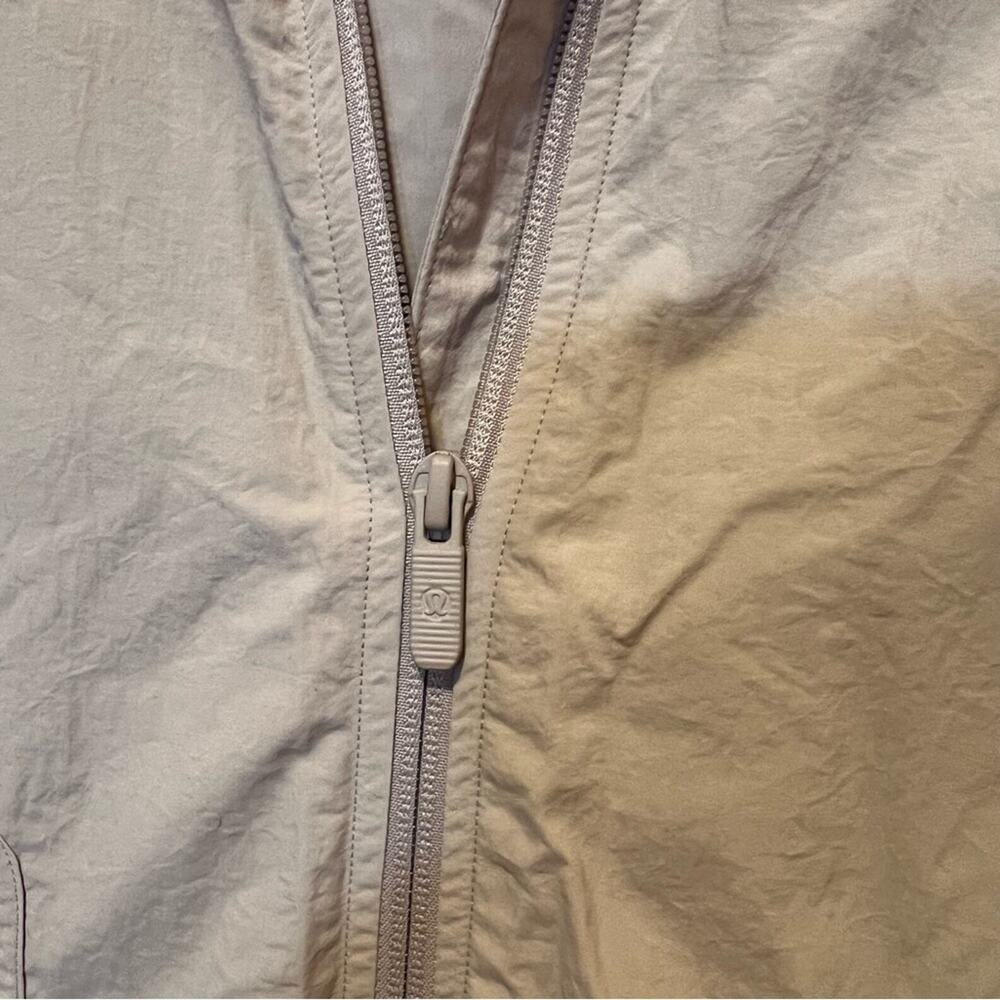 Lululemon Hooded Mid-Length Utility Jacket large Trench water repellent trnh - Picture 5 of 8